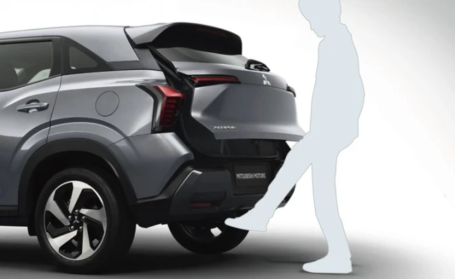 Hands-Free Power Liftgate dengan Sensor Kaki